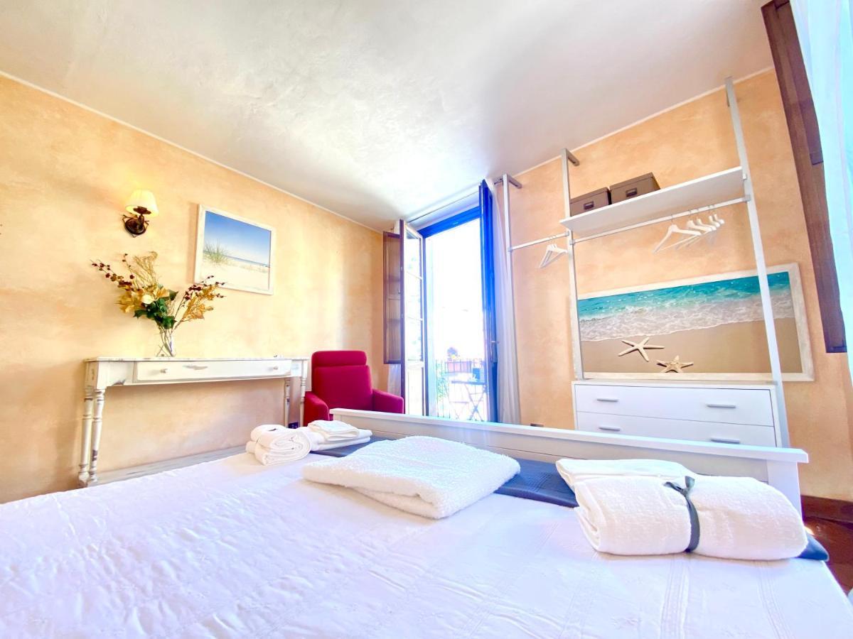 Caterina'S Charme Apartment تاورمينا المظهر الخارجي الصورة
