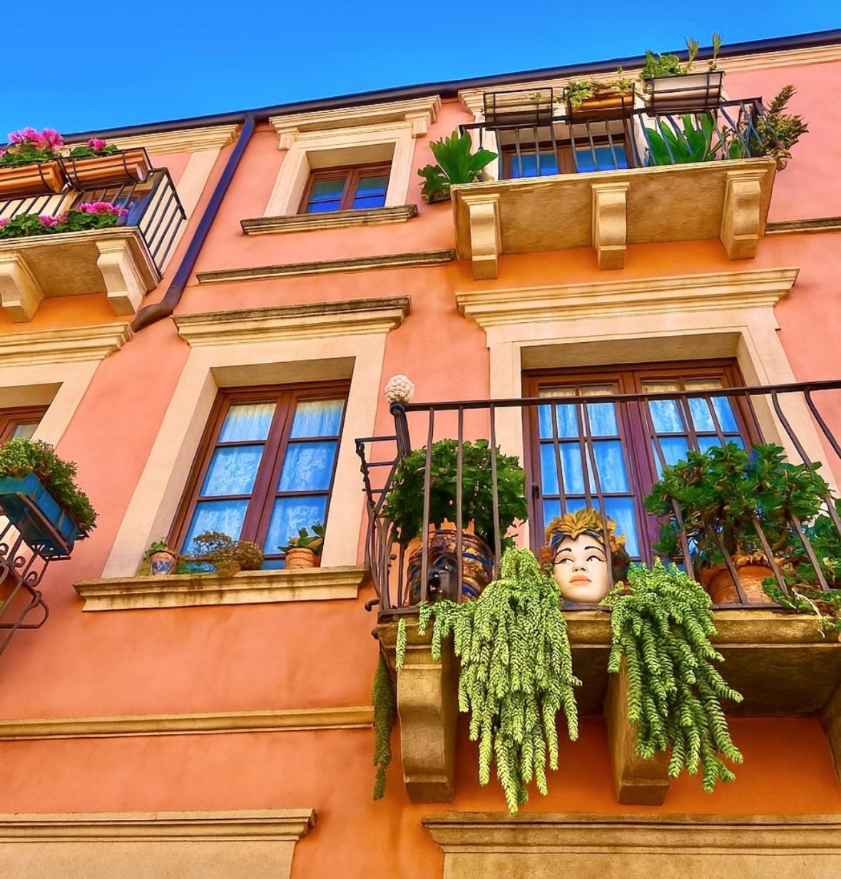 Caterina'S Charme Apartment تاورمينا المظهر الخارجي الصورة